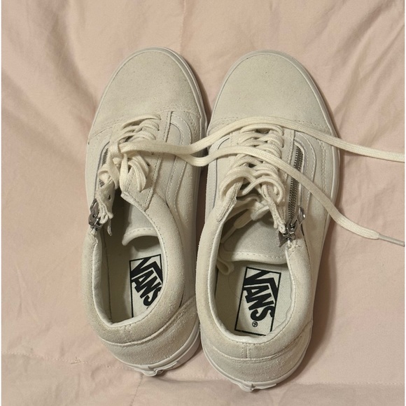 White Suede Marshmallow Old Skool Zip Shoes - Size 6 Men/7.5 Women - Picture 3 of 5